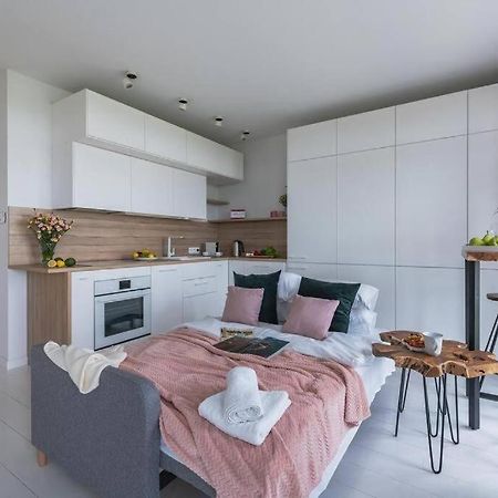 Central Warsaw Apartment - Great Location - City View- Slominskiego Екстер'єр фото